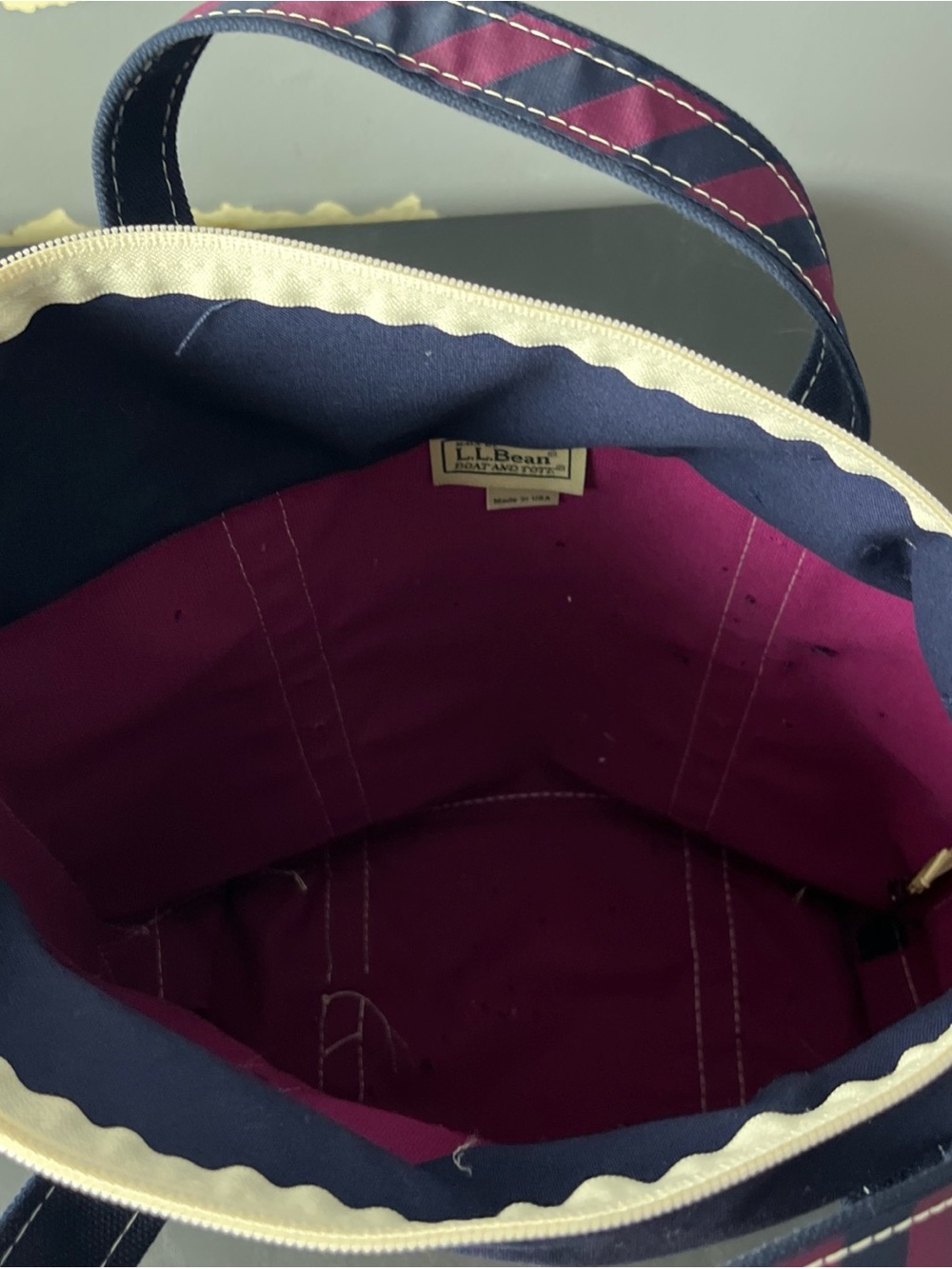 L.L. Bean Canvas Tote in Magenta and Navy - Picture 9 of 12